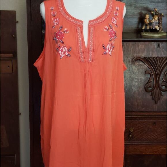 WHISPERS NEW York Pullover sleeveless Tunic , Size 1X embroidered floral NWT - Picture 3 of 8